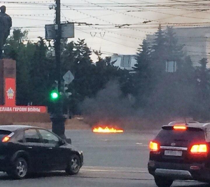 Фото На площади Революции в Челябинске сгорело чье-то сердце ФОТО