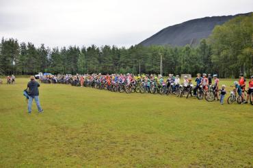 Фото «Большой камень» собрал в Верхнем Уфалее велосипедистов со всей России