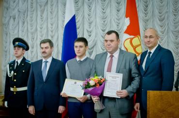 Фото Талантливых школьников Челябинской области чествовали в резиденции губернатора