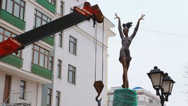 Фото В Москве откроют памятник Плисецкой, созданный челябинским скульптором Митрошиным