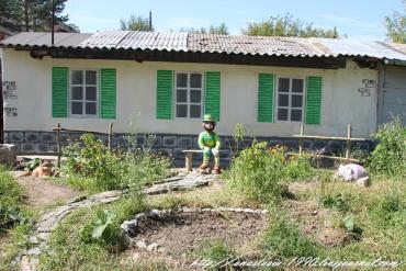 Фото Кудесница из Чебаркуля создала в городе ирландский дворик