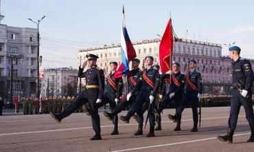 Фото В 2021 году Парад Победы в Челябинске пройдет в традиционном формате с участием привитых ветеранов