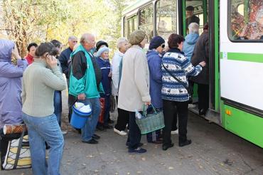 Фото В Челябинске автобусы выходят на садовые маршруты