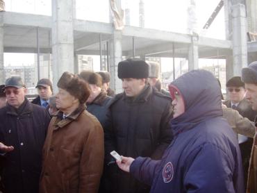 Фото Ледовый дворец «Трактор» в Челябинске будет построен в срок