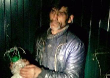 Фото Челябинский облсуд приговорил наркодилера, устроившего тайник на дереве соседа