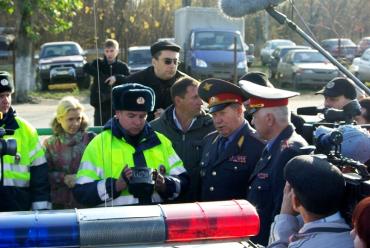 Фото Министр внутренних дел РФ Рашид Нургалиев проводит в Челябинске окружную конференцию