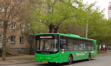 Фото В Челябинске компенсационный автобусный маршрут от улицы Калинина продлен до АМЗ