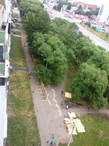 Фото Директор «ДМ-Строй» Сергей Дмитрук: В сквере на Братьев Кашириных будет еще больше деревьев, чем сейчас