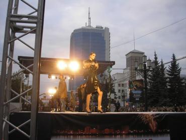 Фото Фэшн-показ на Кировке