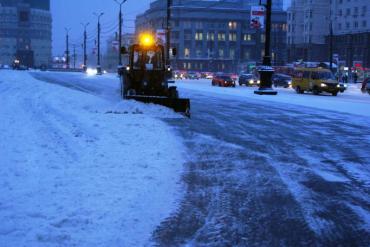 Фото Первый рабочий день в 2018 году будет со снегом, ветром и бурями