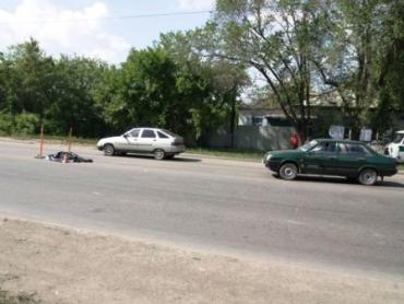 Фото В Челябинске в выходные под колесами автомобилей погибло два человека