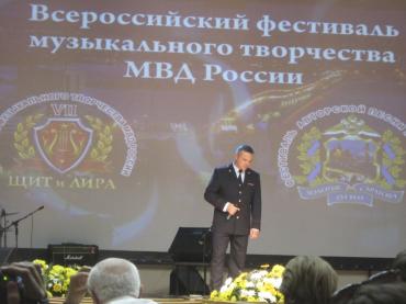 Фото Челябинский полицейский взял гран-при фестиваля «Щит и лира»