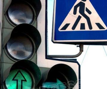 Фото В Челябинске маршрутка на светофоре ушибла женщине голову 