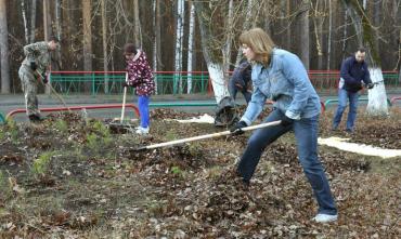 Фото Большая уборка: в ГРЦ Макеева стартовала декада чистоты