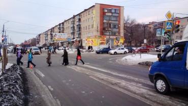 Фото В Миассе пострадали от лихачей девочка-подросток и женщина