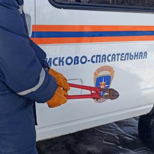 Фото Спасатели Магнитогорска освободили от наручников двух «жертв» любовных игр