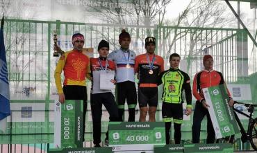 Фото Копейские велогонщицы стали призерами Чемпионатов России