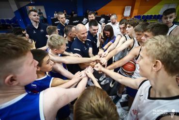 Фото В Челябинске завершился тренировочный лагерь для лучших юных баскетболистов страны