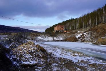 Фото В поселке Киолим кипит работа по строительству новой дамбы