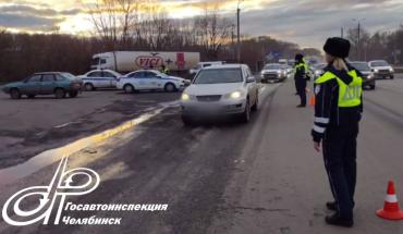 Фото По схеме «Тоннель» начали проверять водителей на соблюдение ПДД в Челябинске