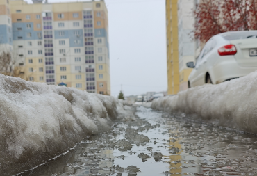 Фото В Челябинске прорыв воды стал причиной коммунального хаоса