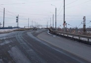 Фото В Челябинске досрочно открывают движение на путепроводе возле Коксохима