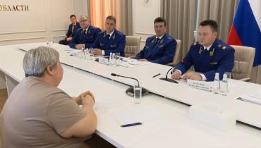 Фото  В Варненском районе рассмотрят дело о мошенничестве в отношении мамы погибшего участника СВО
