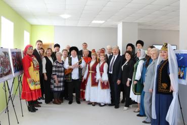 Фото В Еткуле открылась фотовыставка «Южный Урал - край, где дружат народами»