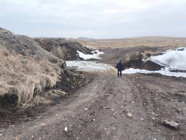 Фото Две плотины прорвало в Варненском районе Челябинской области