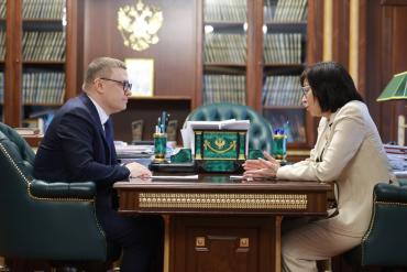 Фото Алексей Текслер и Наталья Котова обсудили инициативы по изменению законодательства