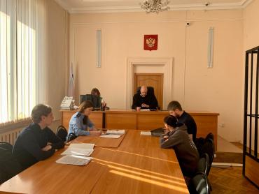 Фото  Упавшая в колодец с кипятком челябинка отсудила у МУП «ЧКТС» миллион