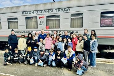 Фото 121 школьник посетил «Поезд знаний» на станции Магнитогорск Челябинской области 