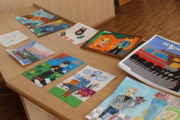 Фото Юные южноуральцы приняли участие в художественном конкурсе «Полицейский Дядя Степа»