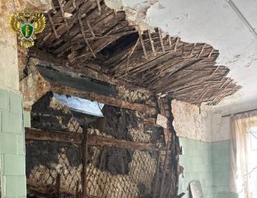 Фото В Челябинске обрушилась стена аварийного дома