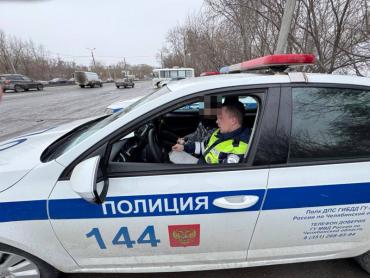 Фото Госавтоинспекция Южного Урала призвала водителей быть осторожными на дорогах из-за непогоды
