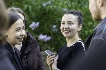 Фото Родители челябинских школьников рассказали, сколько денег они готовы потратить на выпускной