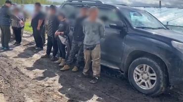 Фото В Аргаяшском районе силовики провели рейд по мигрантам при помощи БПЛА