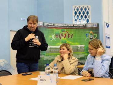 Фото Мастер-класс по «Что? Где? Когда?» от Сергея Абрамова прошёл в Озёрске