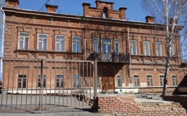 Фото В Златоусте отреставрируют старинное здание бывшей женской гимназии