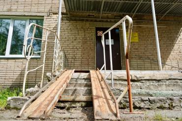 Фото В Копейске прокуратура защитила права маломобильных граждан