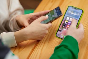 Фото Новые абоненты теперь могут приобретать сим-карты МегаФона в МФЦ 