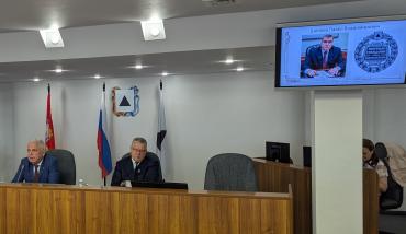 Фото Депутаты Магнитогорска присвоили звание Почётного гражданина города Павлу Шиляеву