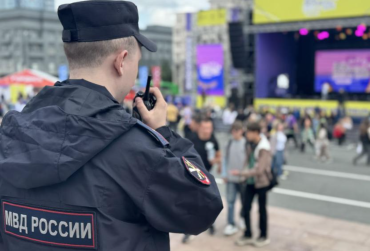 Фото День молодёжи в Челябинске прошёл без происшествий благодаря полиции
