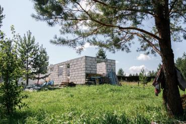Фото В Челябинской области многодетным семьям бесплатно выделяют землю для строительства жилья