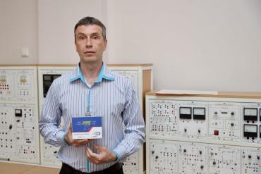 Фото ЮУрГУ представил уникальный прибор для защиты электрооборудования