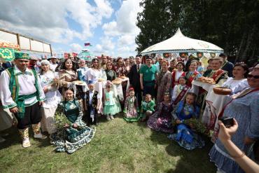 Фото Праздник мира и единства: на гостеприимной аргаяшской земле отгремел областной Сабантуй