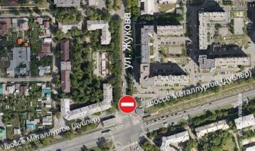 Фото В Челябинске закрыли для транспорта участок улицы Жукова