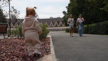Фото Курчатовцы оценили: в Челябинске завершено благоустройство сквера Молодогвардейцев