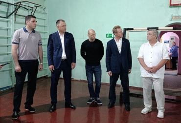 Фото Депутаты Челябинской гордумы оценили состояние двух спортшкол города