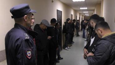 Фото В Челябинске задержан организатор нелегальной миграции